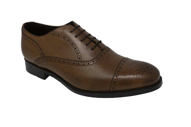 formal shoes with elegant design for men-Newcastle - Chestnut Calf