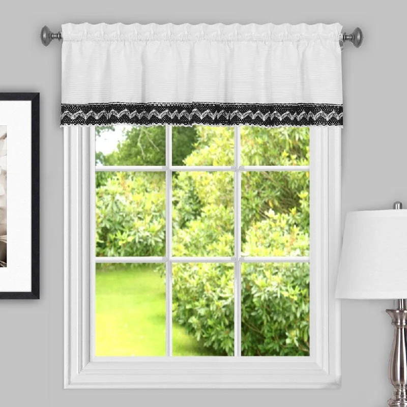 black/white valance