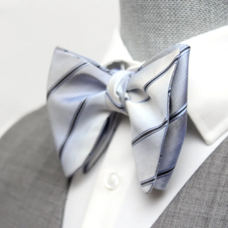 Men's tie with fine knit texture for work-Blue Striped Big Butterfly Silk Bow Tie