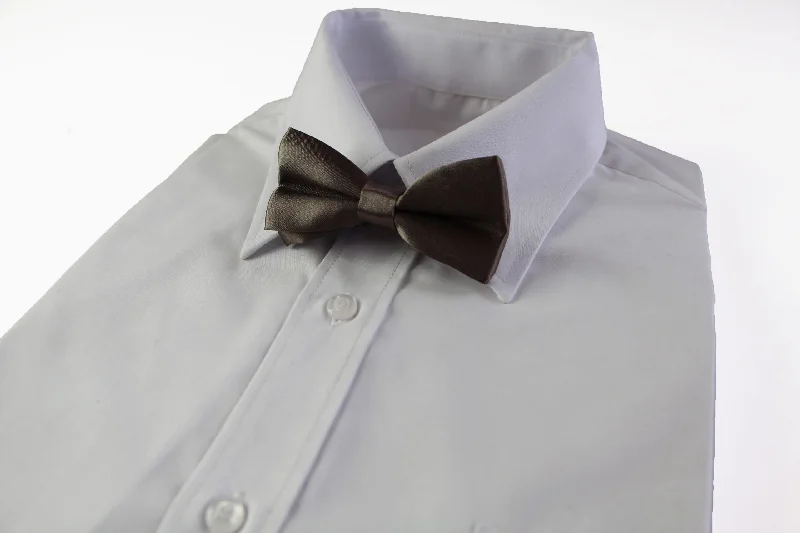 Men's tie for formal office wear-Boys Cafe Plain Bow Tie