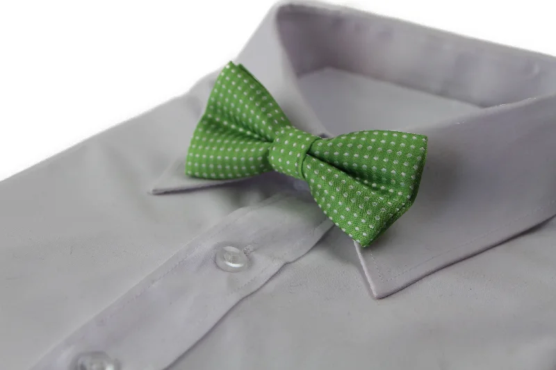 Men's silk tie with bold patterns for weddings-Boys Light Green Bow Tie With White Polka Dots