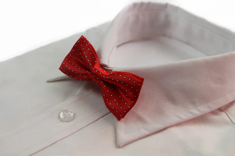 Elegant silk tie for dinner events-Boys Red With White & Black Dots Patterned Bow Tie