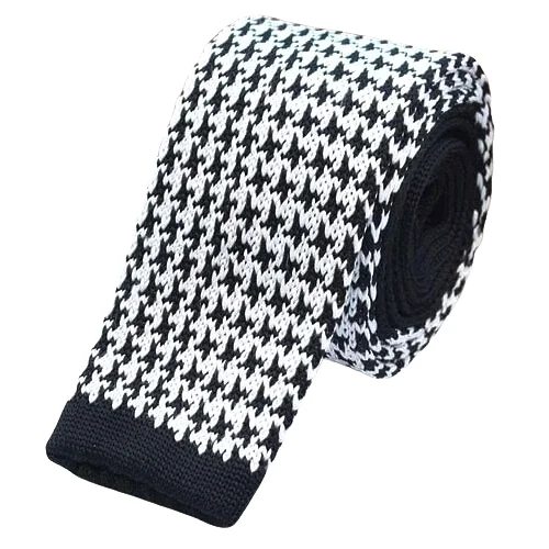 Men's tie with modern abstract print-Classy Men Houndstooth Square Knit Tie