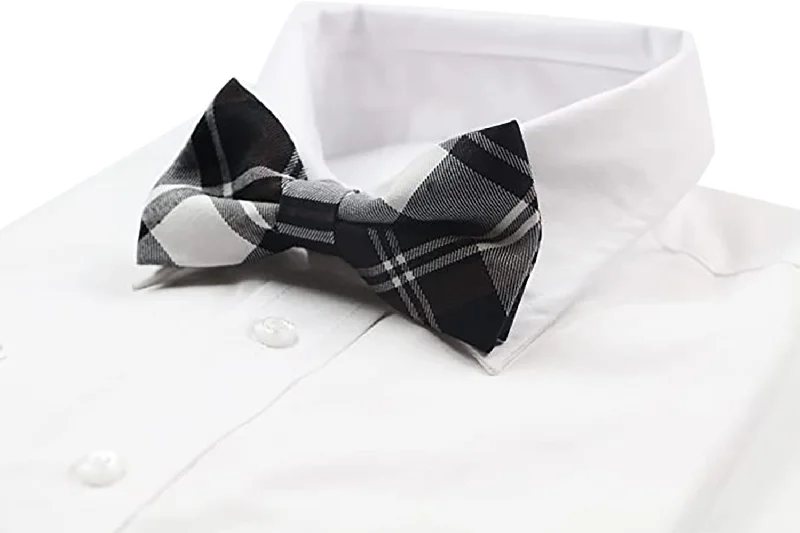 Stylish tie with vibrant colors for weddings-Mens Black And White Patterned Cotton Bow Tie