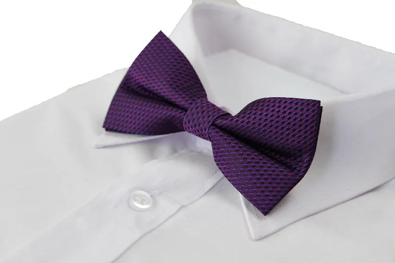 Luxury silk tie for corporate professionals-Mens Quality Dark Purple Checkered Patterned Bow Tie