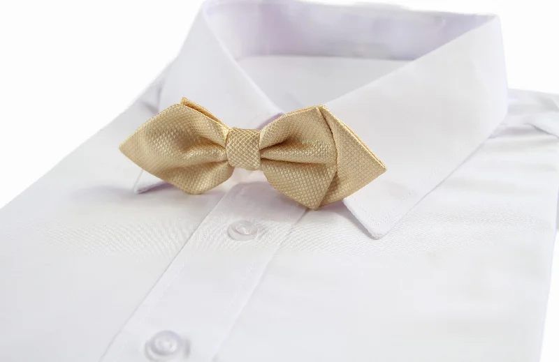 Men's tie with diagonal stripes-Mens Gold Diamond Shaped Checkered Bow Tie