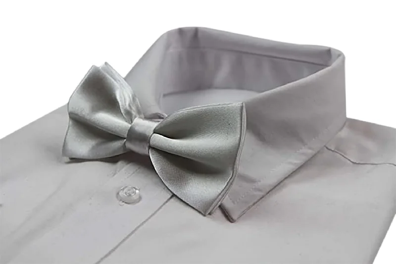 Men's tie with classic solid design-Mens White Solid Plain Colour Bow Tie