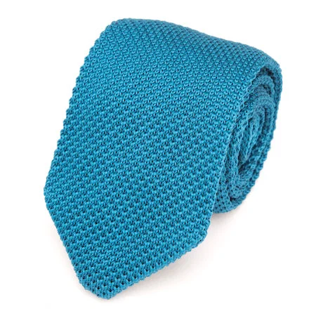 Affordable men's tie with patterns-Classy Men Solid Turquoise Knitted Tie