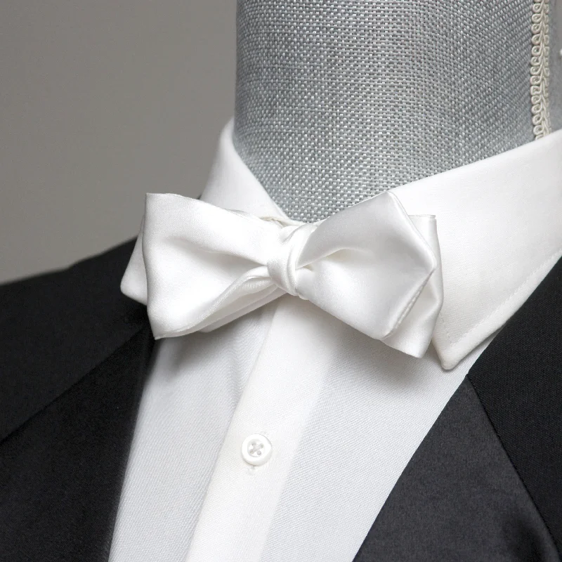 Unique men's tie for formal occasions-White Diamond Point Silk Self tied Bow Tie